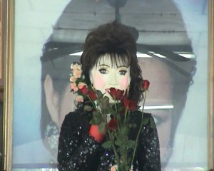 พุ่มพวง พุ่มพวง ดวงจันทร์